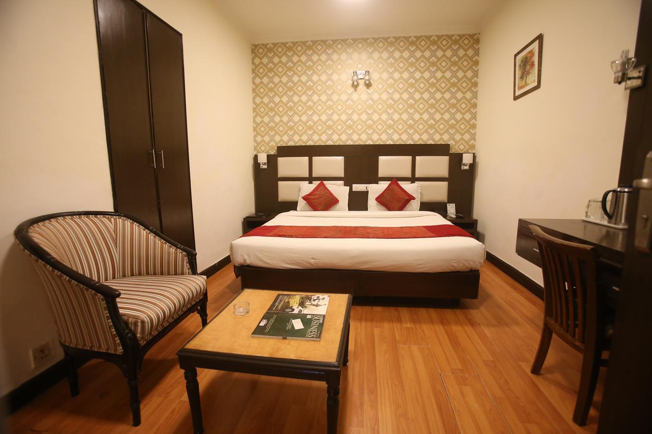 ניו דלהי Hotel Amar Inn- Lajpat Nagar Central Market מראה חיצוני תמונה