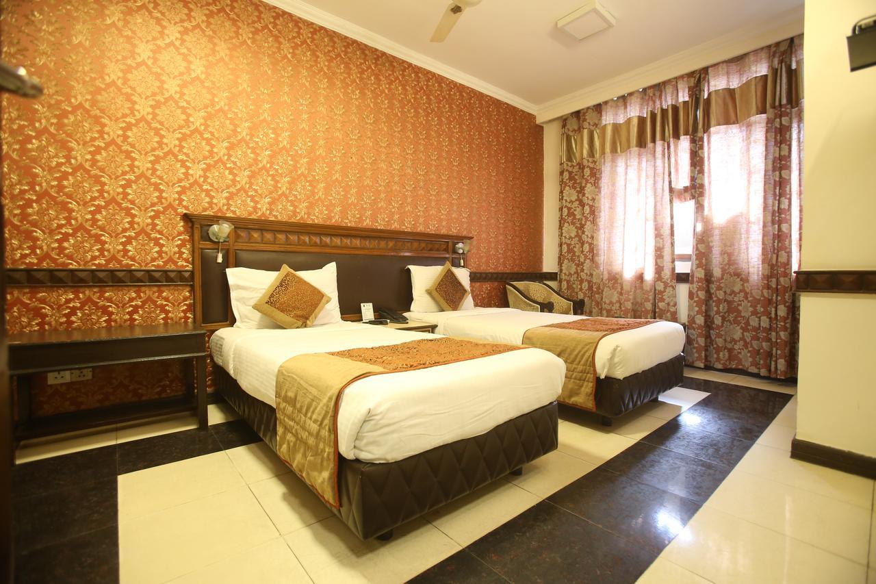 ניו דלהי Hotel Amar Inn- Lajpat Nagar Central Market מראה חיצוני תמונה